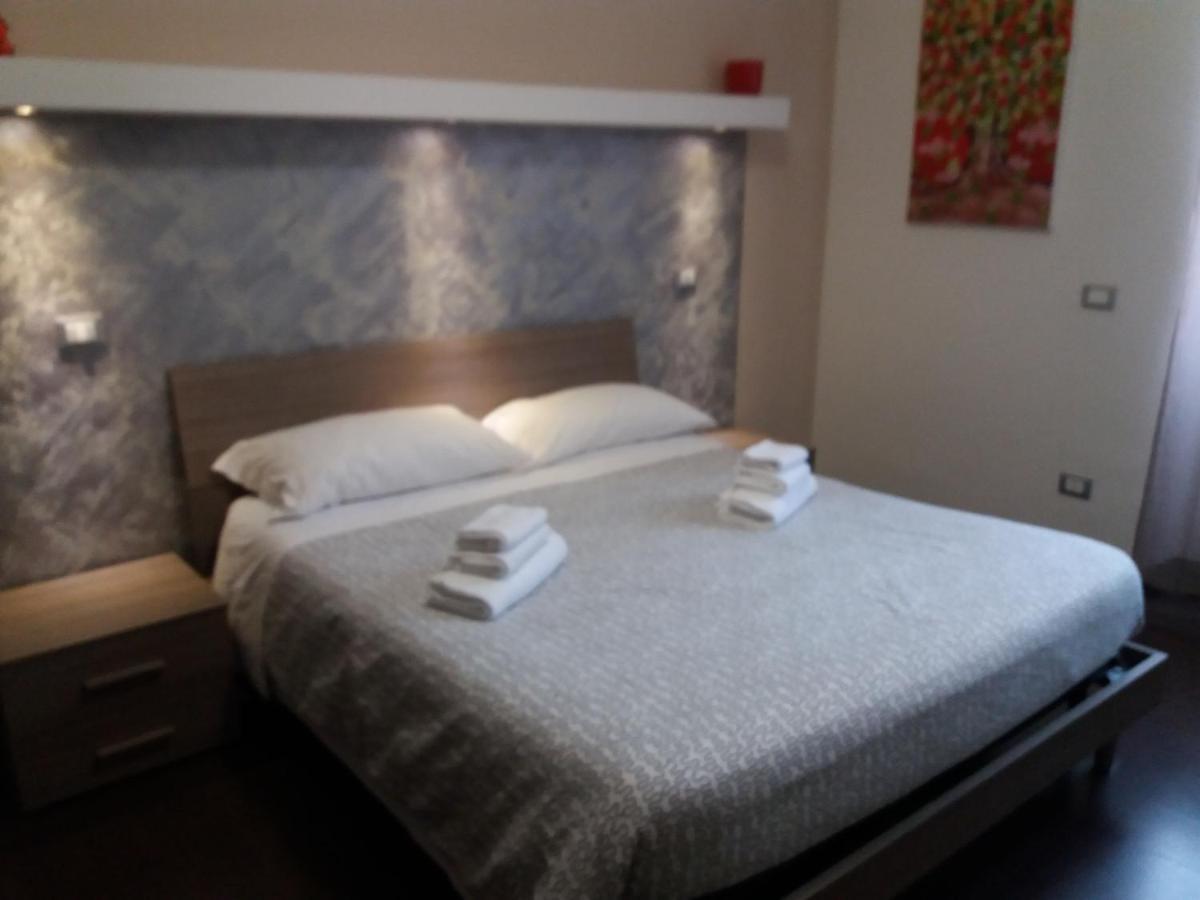 Casa Vacanze Lory Monterotondo  Ngoại thất bức ảnh